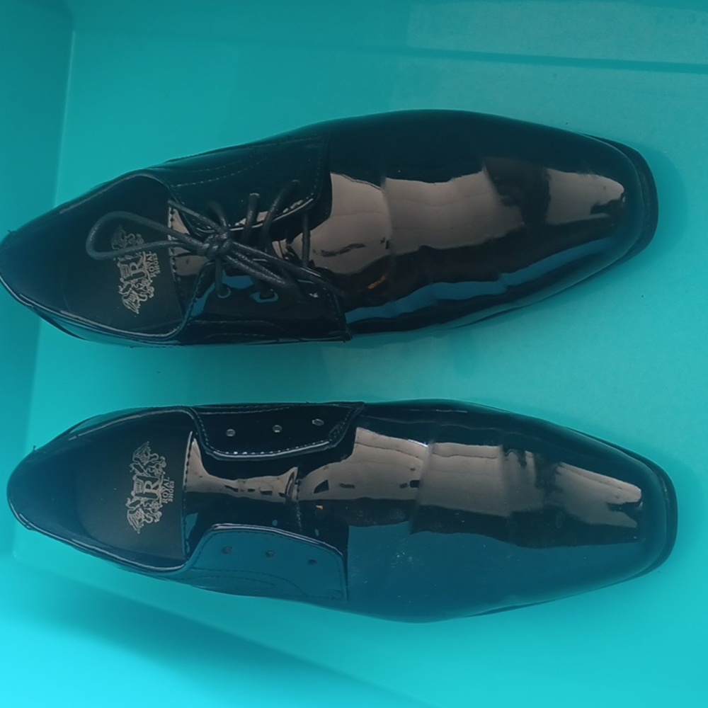 ROYAL  SHOES BlACK DRESS, SIZE 9 5 USED, GOOD CONDITION